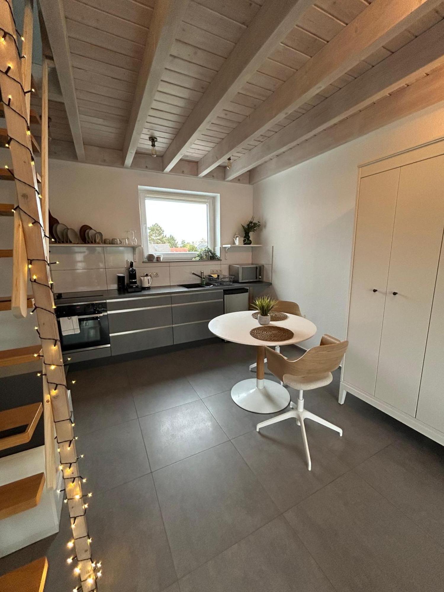 Gemuetliche Maisonette-Wohnung In Sankt Augustin Menden Esterno foto