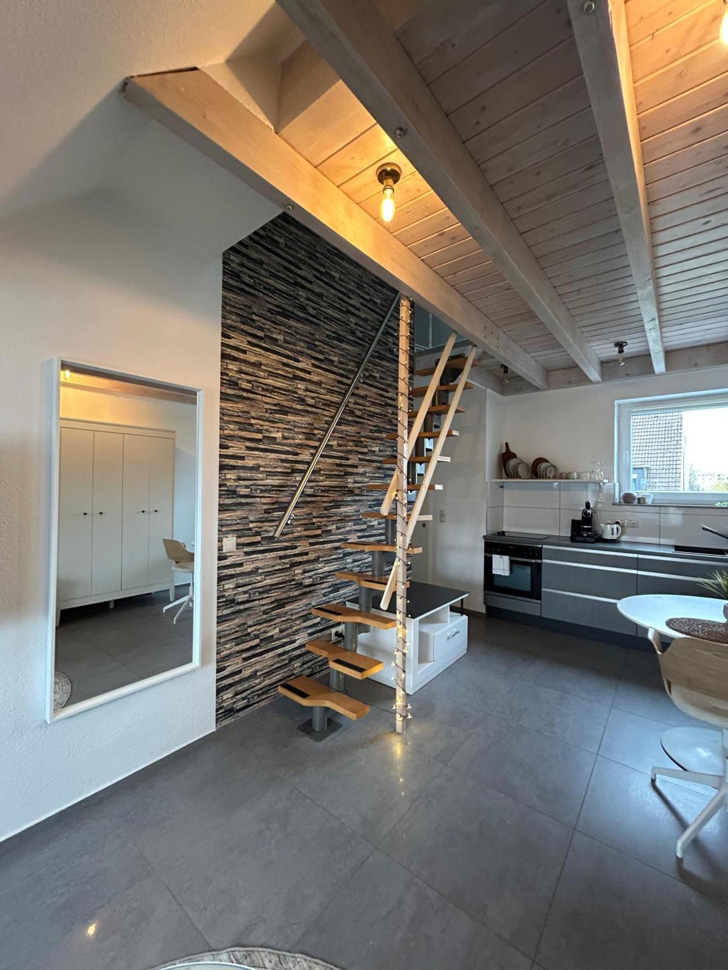 Gemuetliche Maisonette-Wohnung In Sankt Augustin Menden Esterno foto